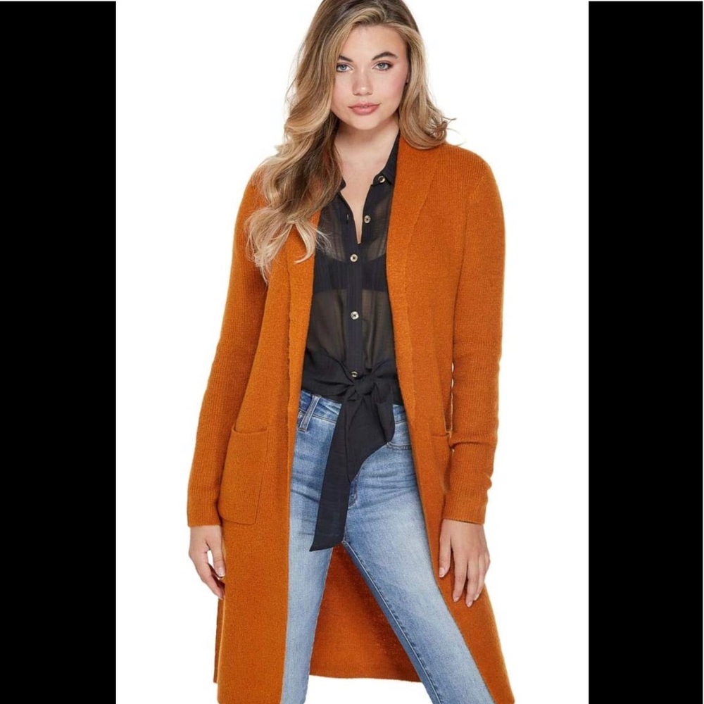 Brandnew  Rosette Knit Duster